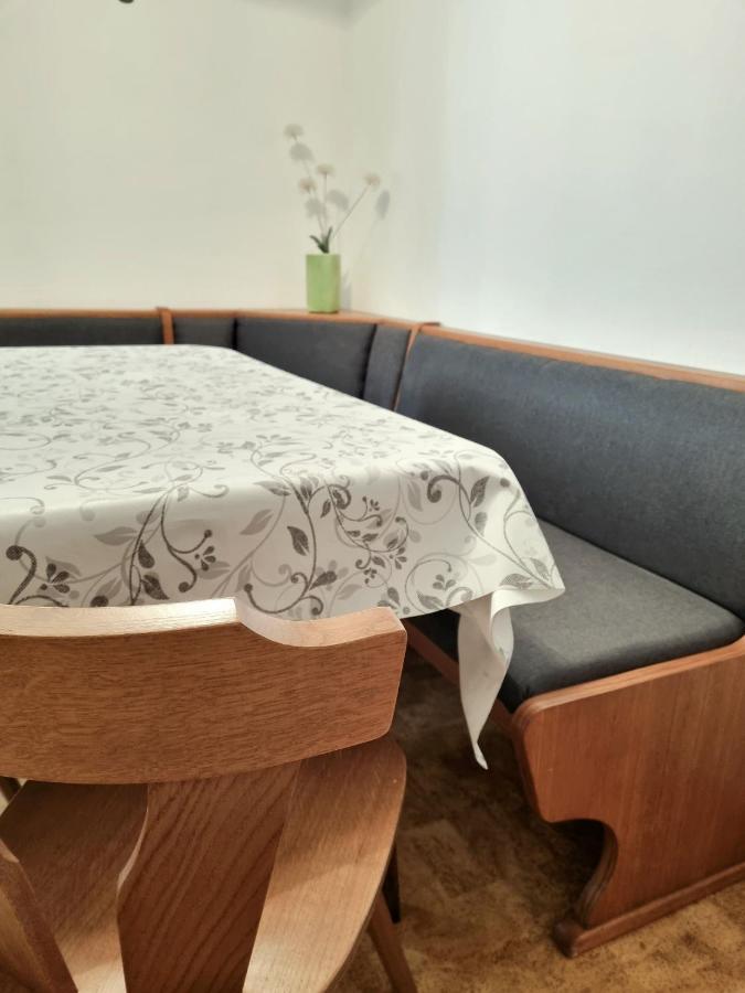 Apartment Burger Dobbiaco Eksteriør billede
